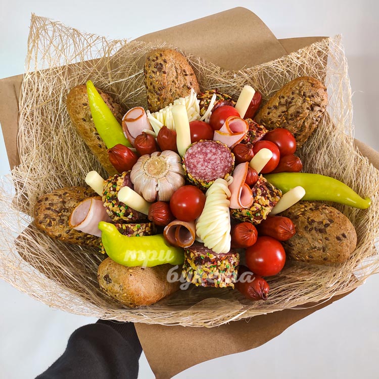 Букет из сыра и колбасы (доп. фото)